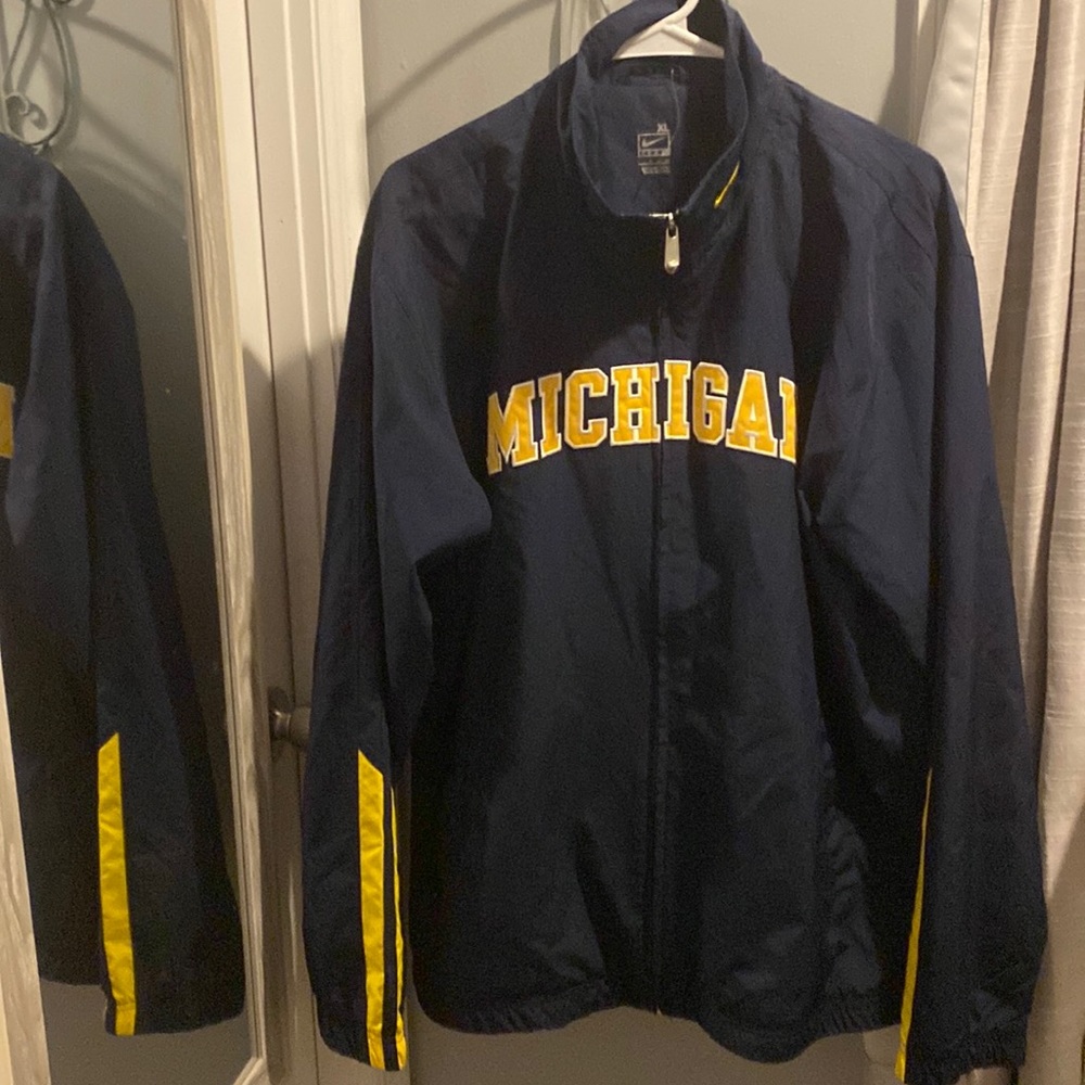 University of Michigan Nike jacket nwot